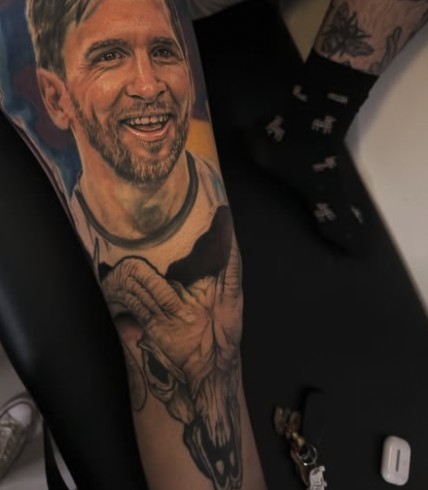 Portrait tattoo by Randy